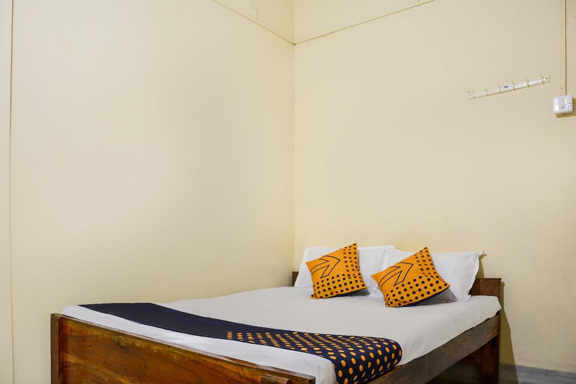 Brahmapur Hotel O Flagship The Residence Inn מראה חיצוני תמונה