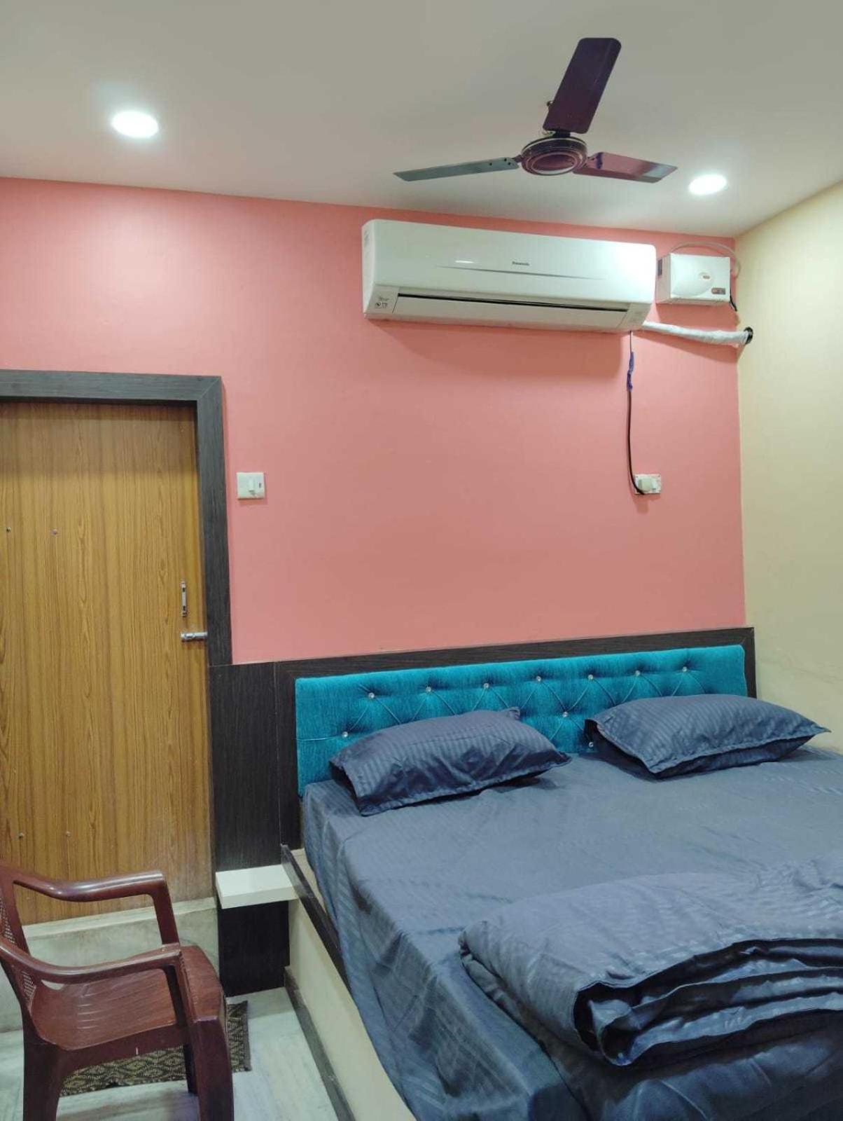 Brahmapur Hotel O Flagship The Residence Inn מראה חיצוני תמונה
